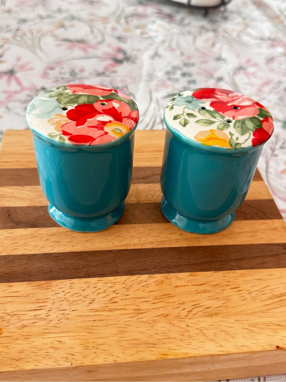 Teal Ceramic Floral Top Salt & Pepper Shakers